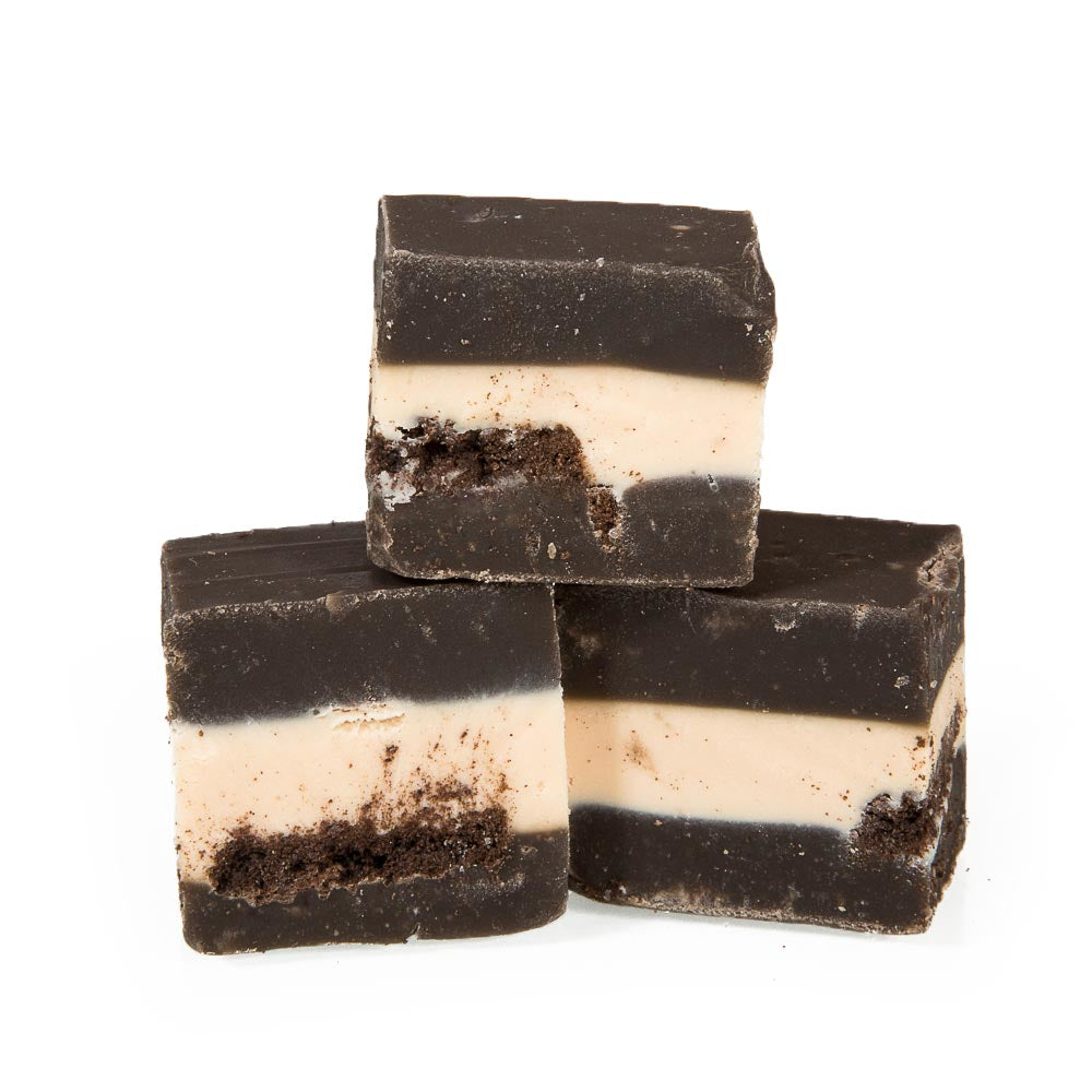 UK Cookies & Cream Oreo Fudge 100g